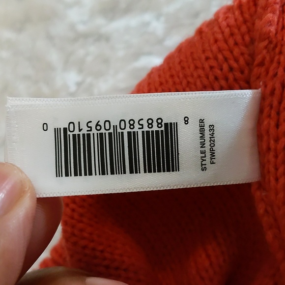 Joe Fresh|NWT Cumberland Red Knitted Crew Neck Sweater With Pattern Acrylic - Picture 15 of 15